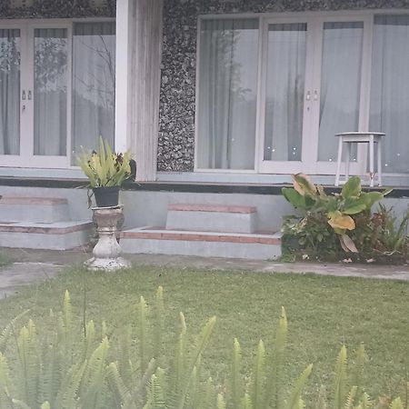 Gill Lake Batur Kubupenlokan Luaran gambar